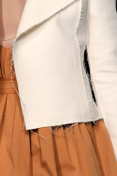 Look 54